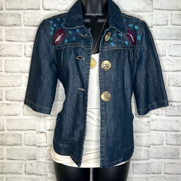 Baccini UpCycled Hand Painted Button Down 3/4 Sleeve Jean Jacket Size Medium - Picture 2 of 9